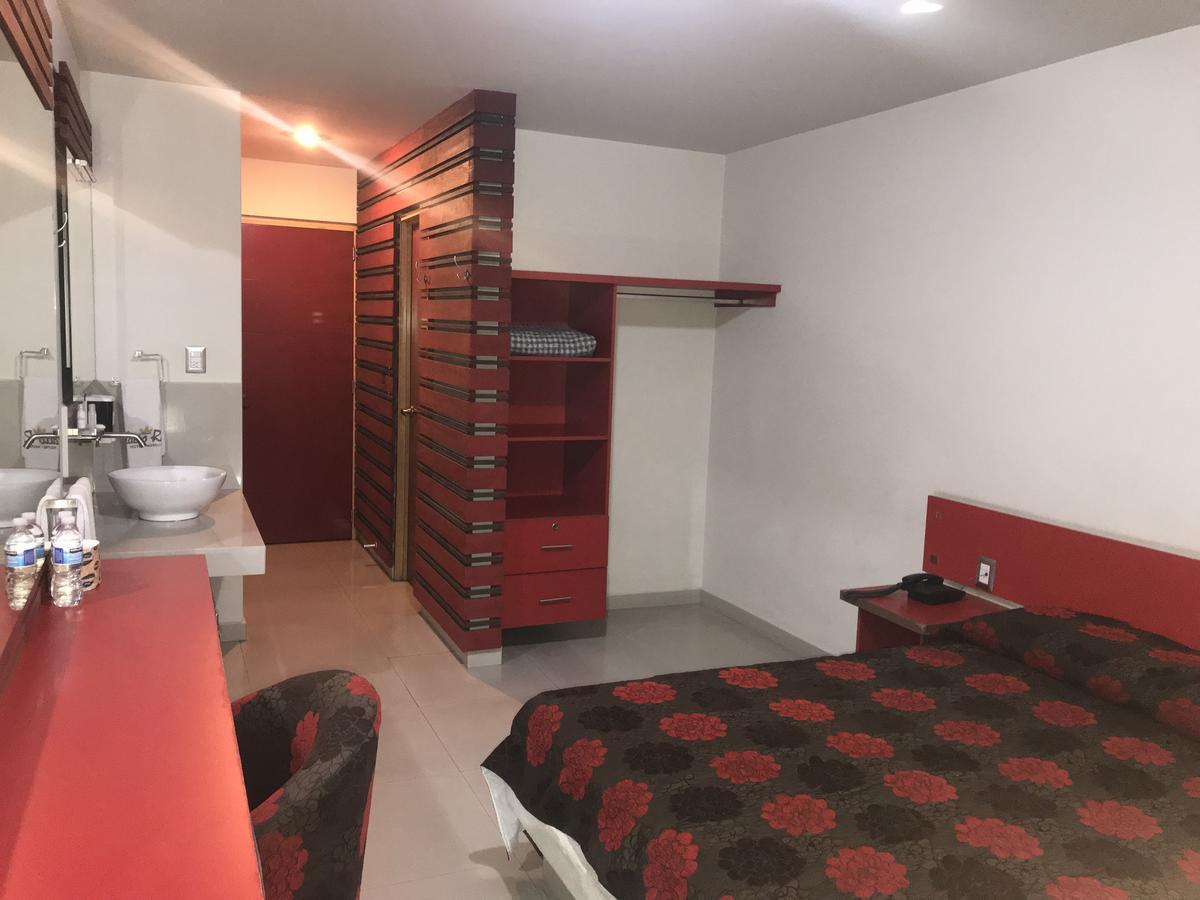 Palacio Rojo Hotel Familiar Μορέλια Εξωτερικό φωτογραφία