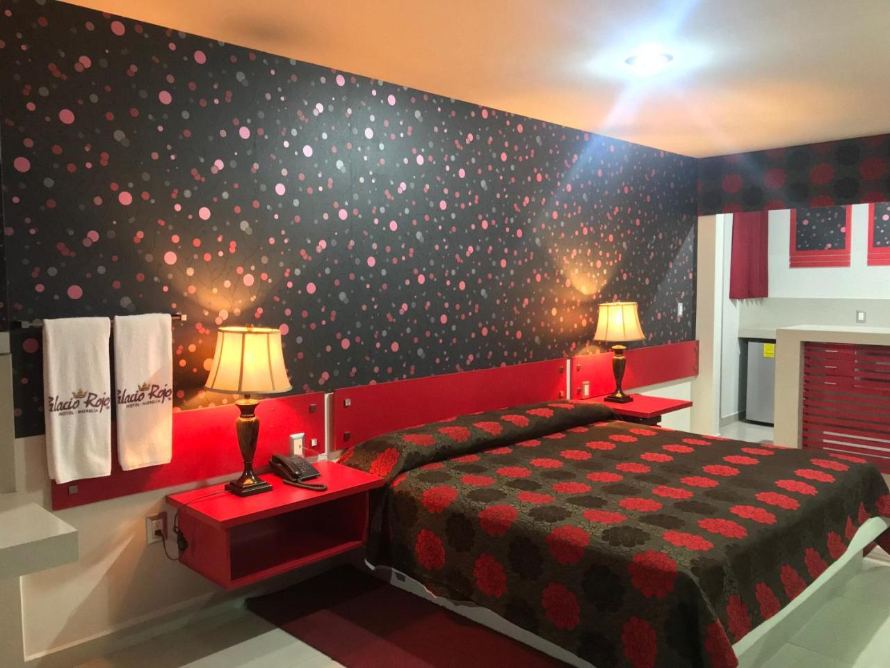 Palacio Rojo Hotel Familiar Μορέλια Εξωτερικό φωτογραφία